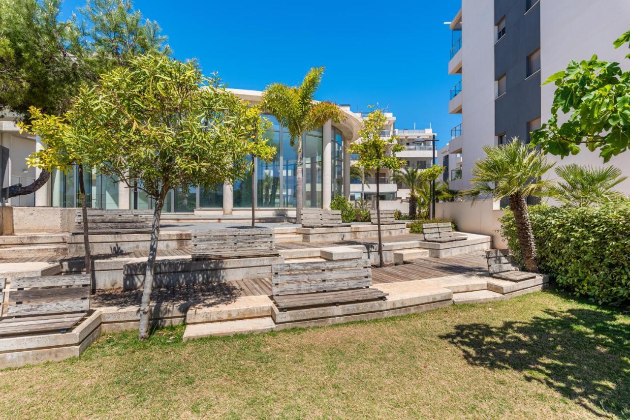 Апартаменты La Zenia Cocoon - Luxury Penthouse With Jacuzzi, 2 Pools, Indoor Heated Pool, Sauna, Gym, Playstation Dehesa de Campoamor  Экстерьер фото